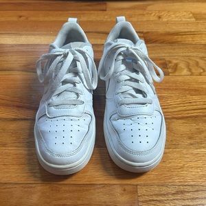 🔥70% OFF🔥Nike Court Vision Low
Women's Shoes (SIZE 8)